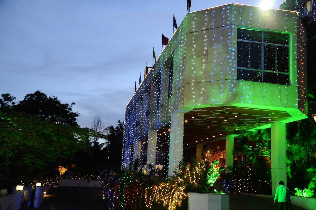 Hotel Paradise - Mysore Dasaprakash Group 외부 사진