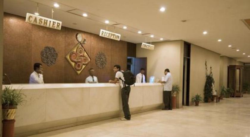 Hotel Paradise - Mysore Dasaprakash Group 외부 사진